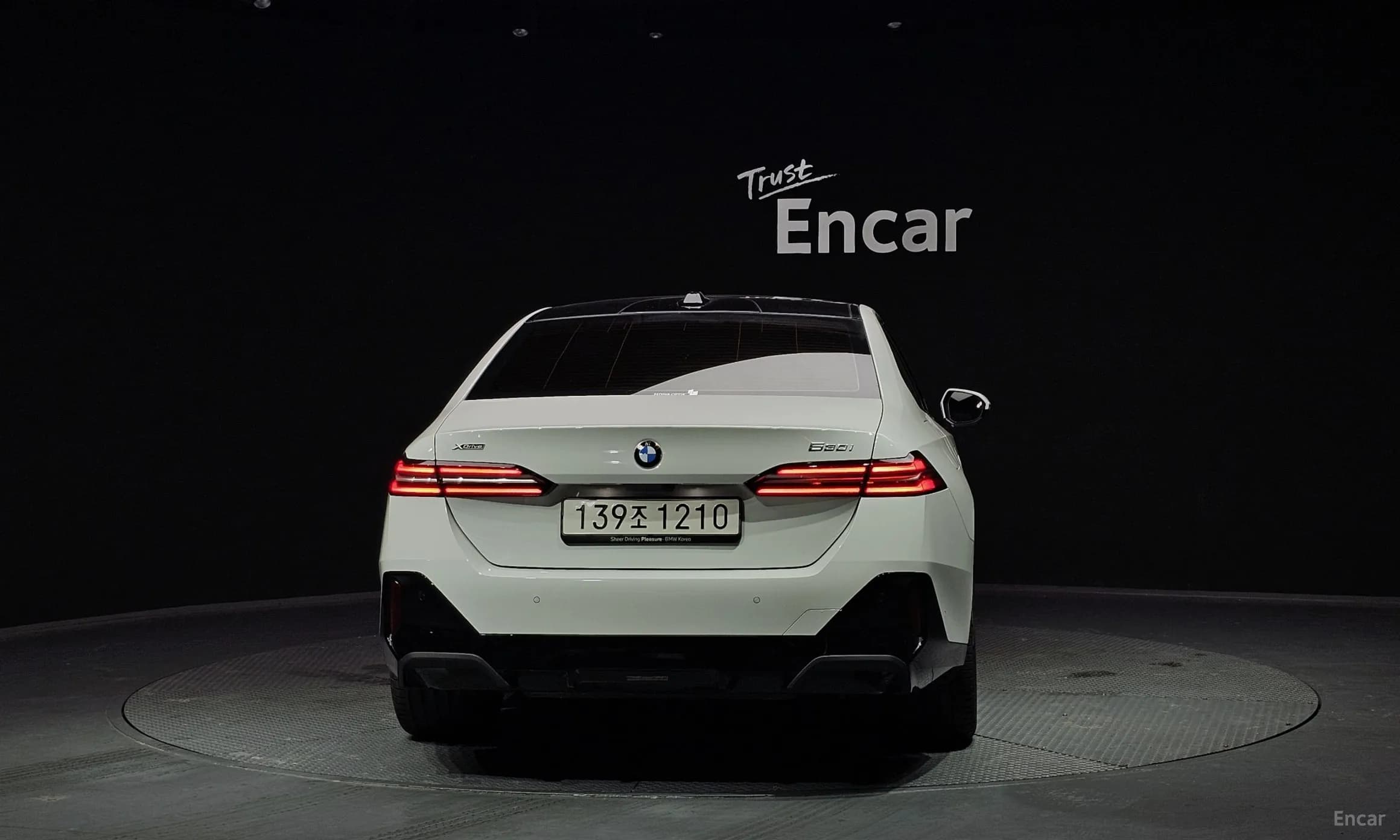 5 Series (G60)