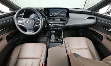 ES300h 7th Generation