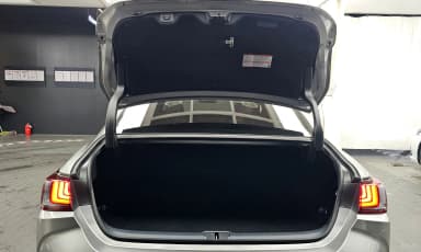 ES300h 7th Generation