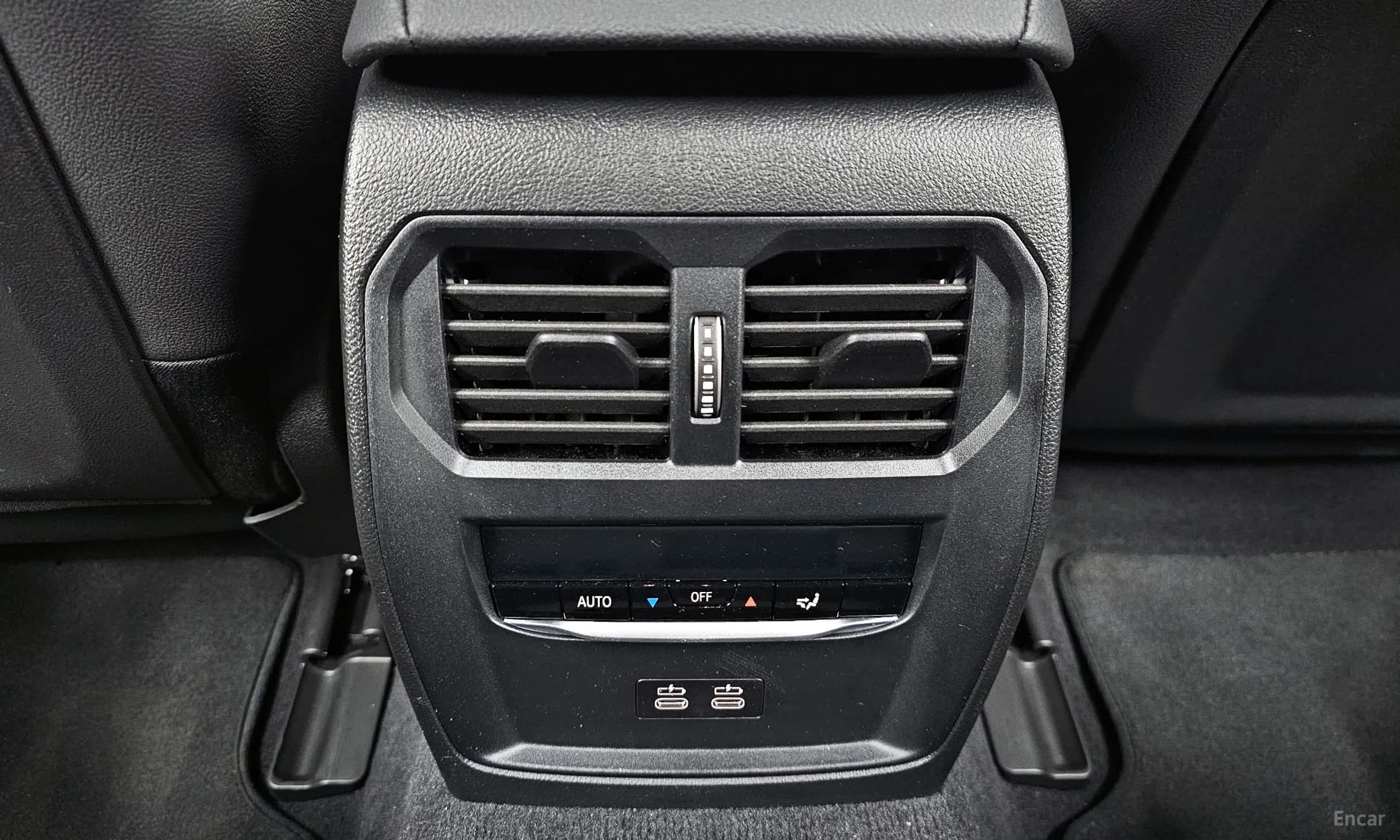 i4