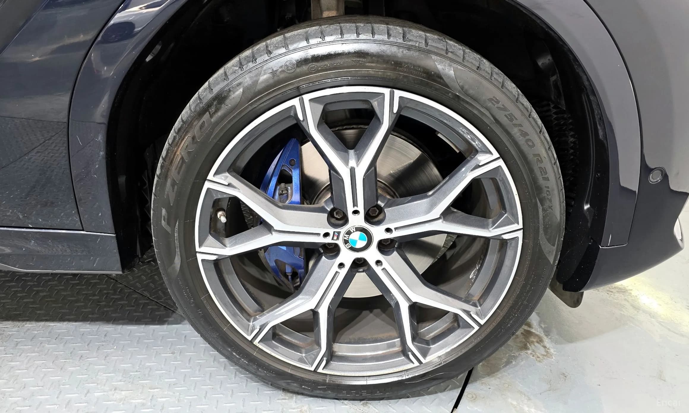 X6 (G06)