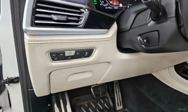 X7 (G07)
