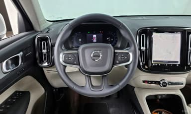 XC40