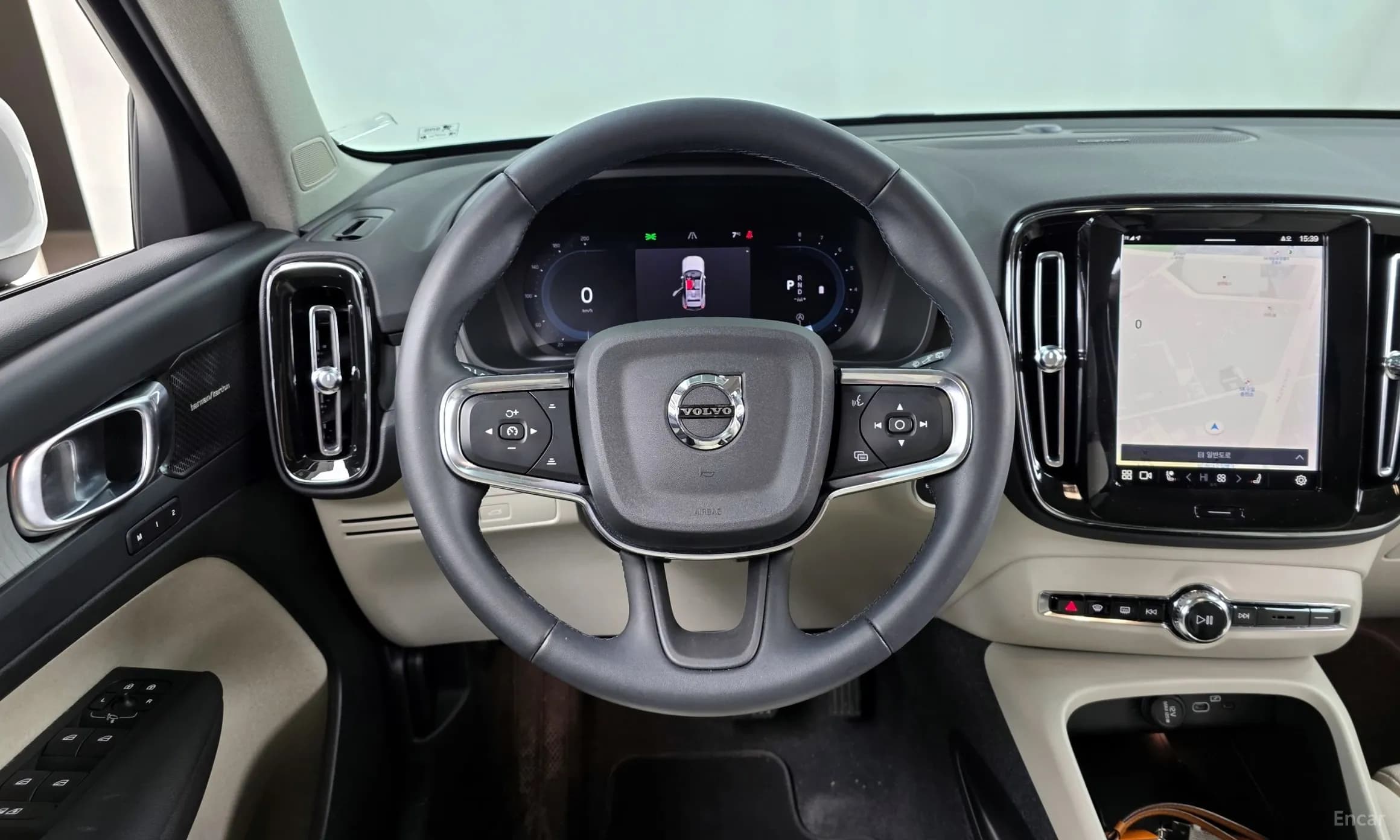 XC40