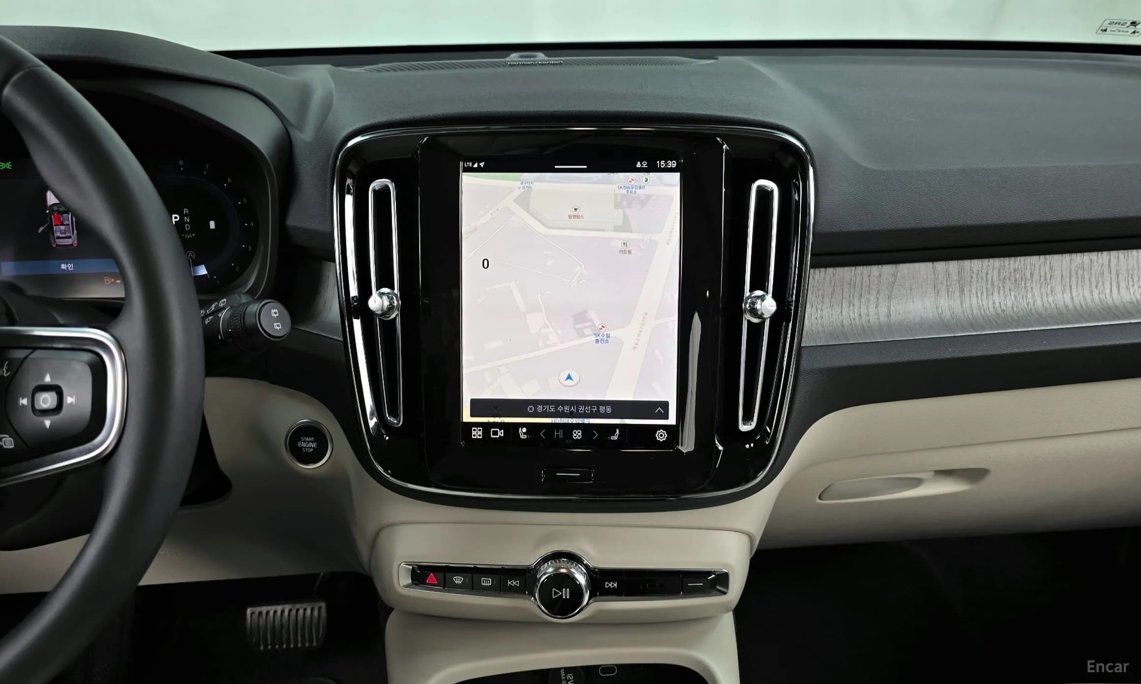 XC40