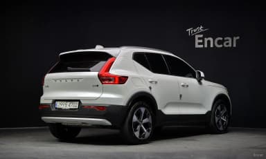XC40