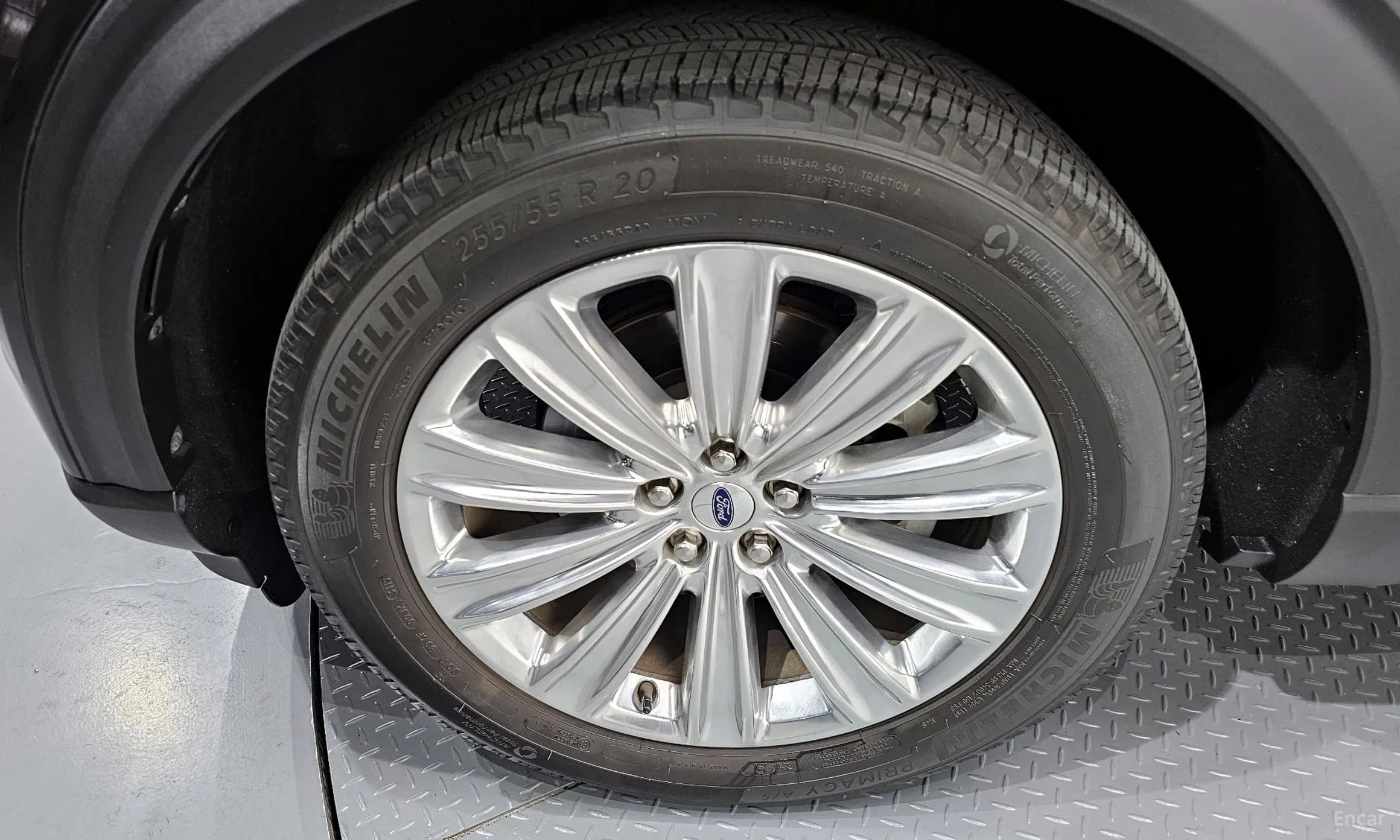 Explorer 6th Generation