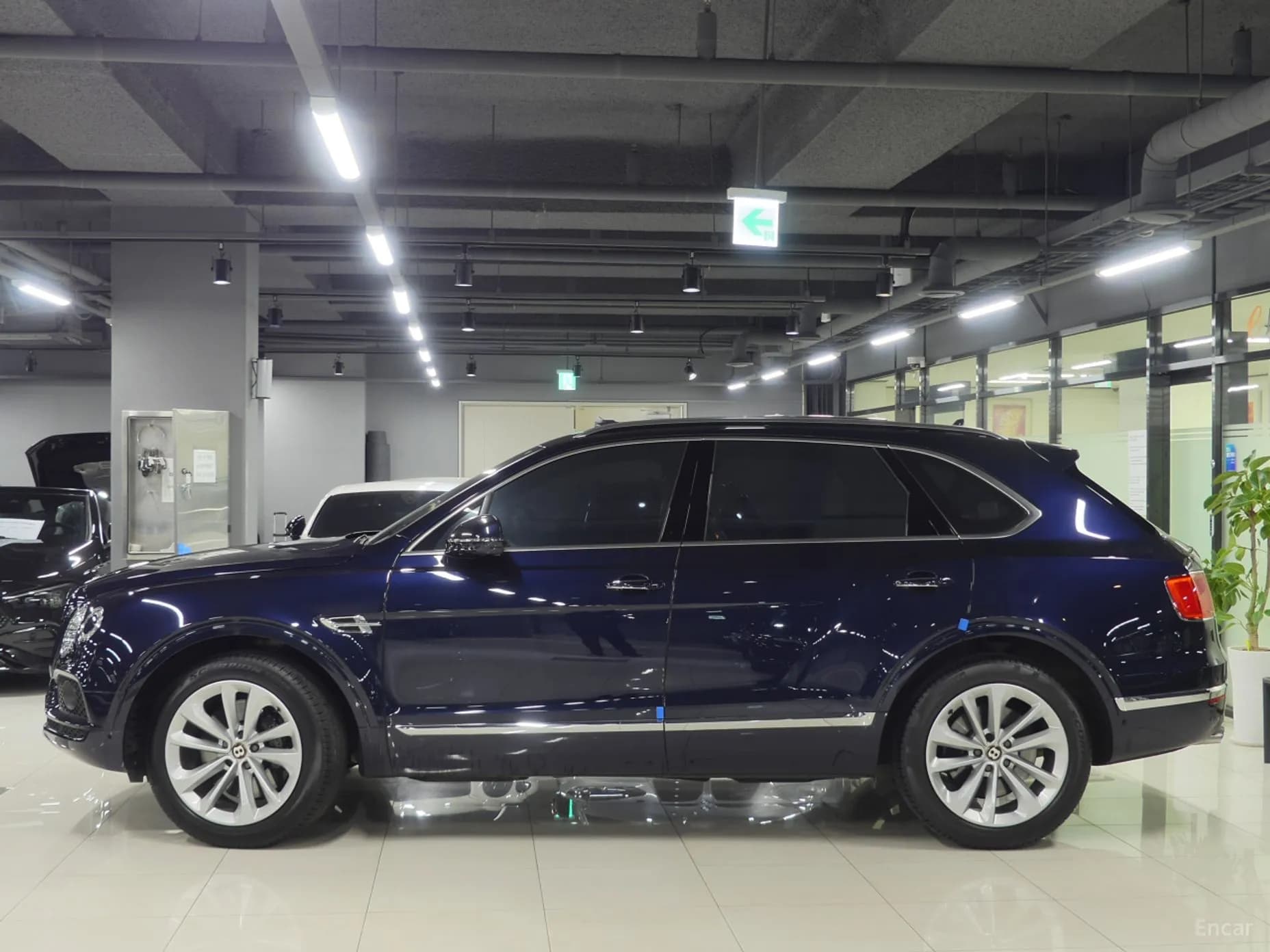 Bentayga