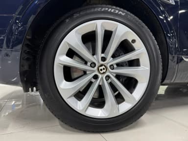 Bentayga