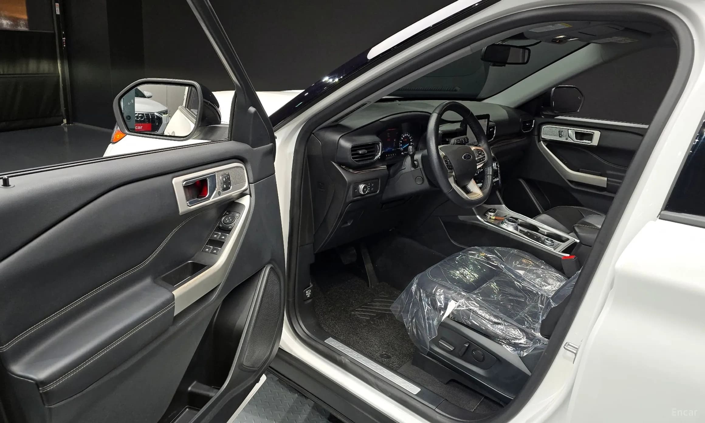 Explorer 6th Generation