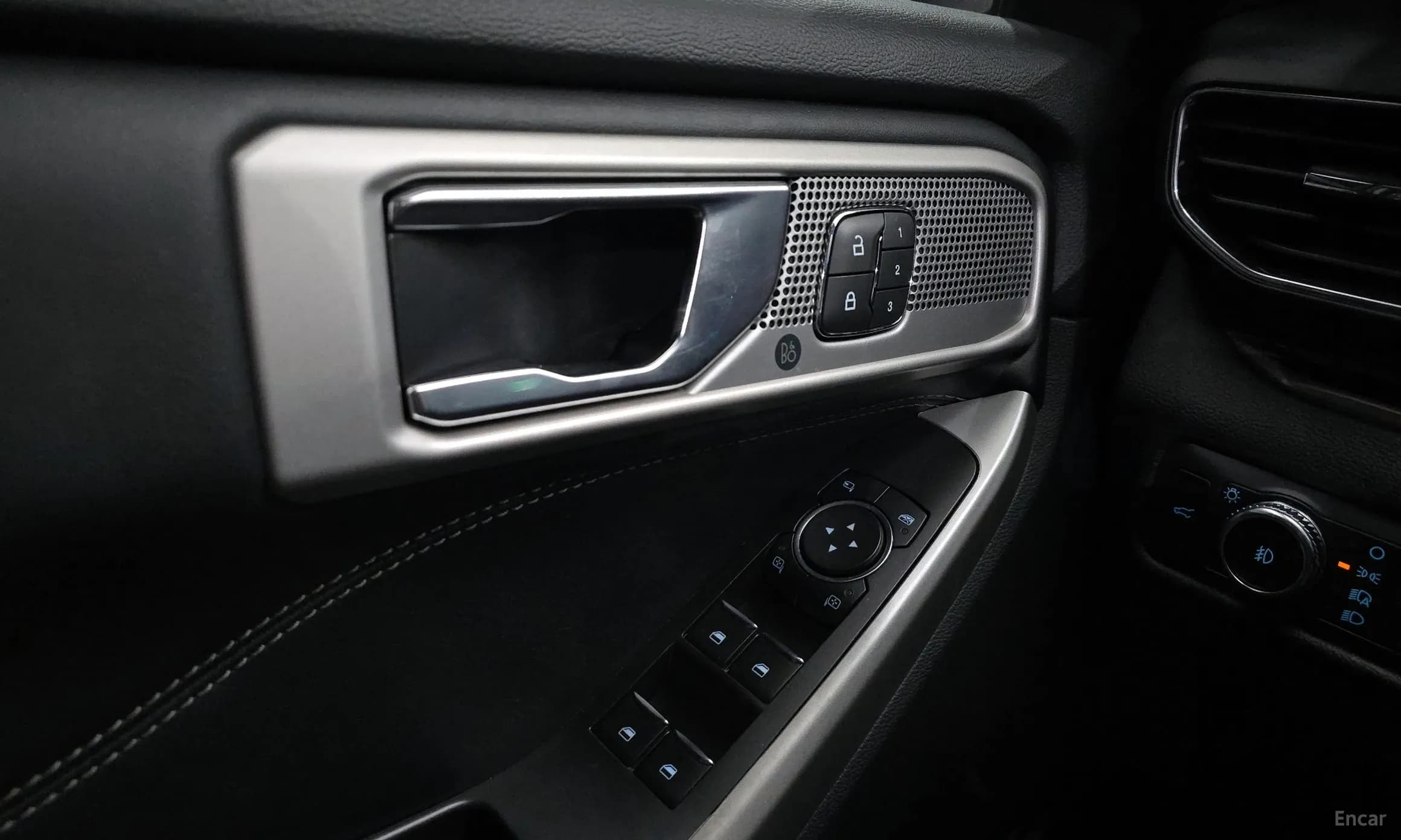 Explorer 6th Generation