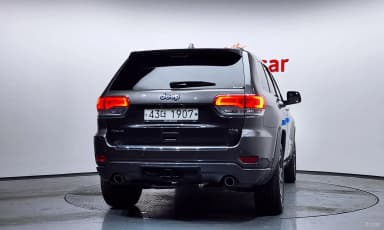 Grand Cherokee