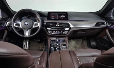 5 Series (G30)