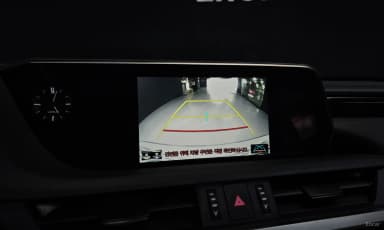 ES300h 7th Generation