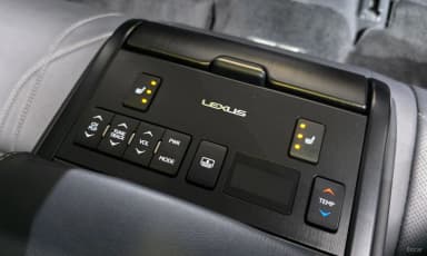 ES300h 7th Generation