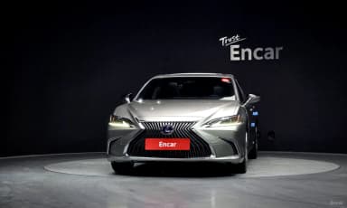 ES300h 7th Generation