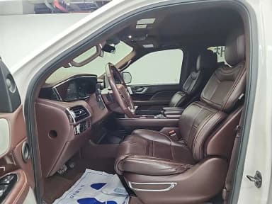 Navigator 4th generation