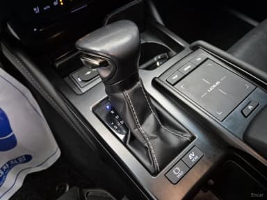 ES300h 7th Generation