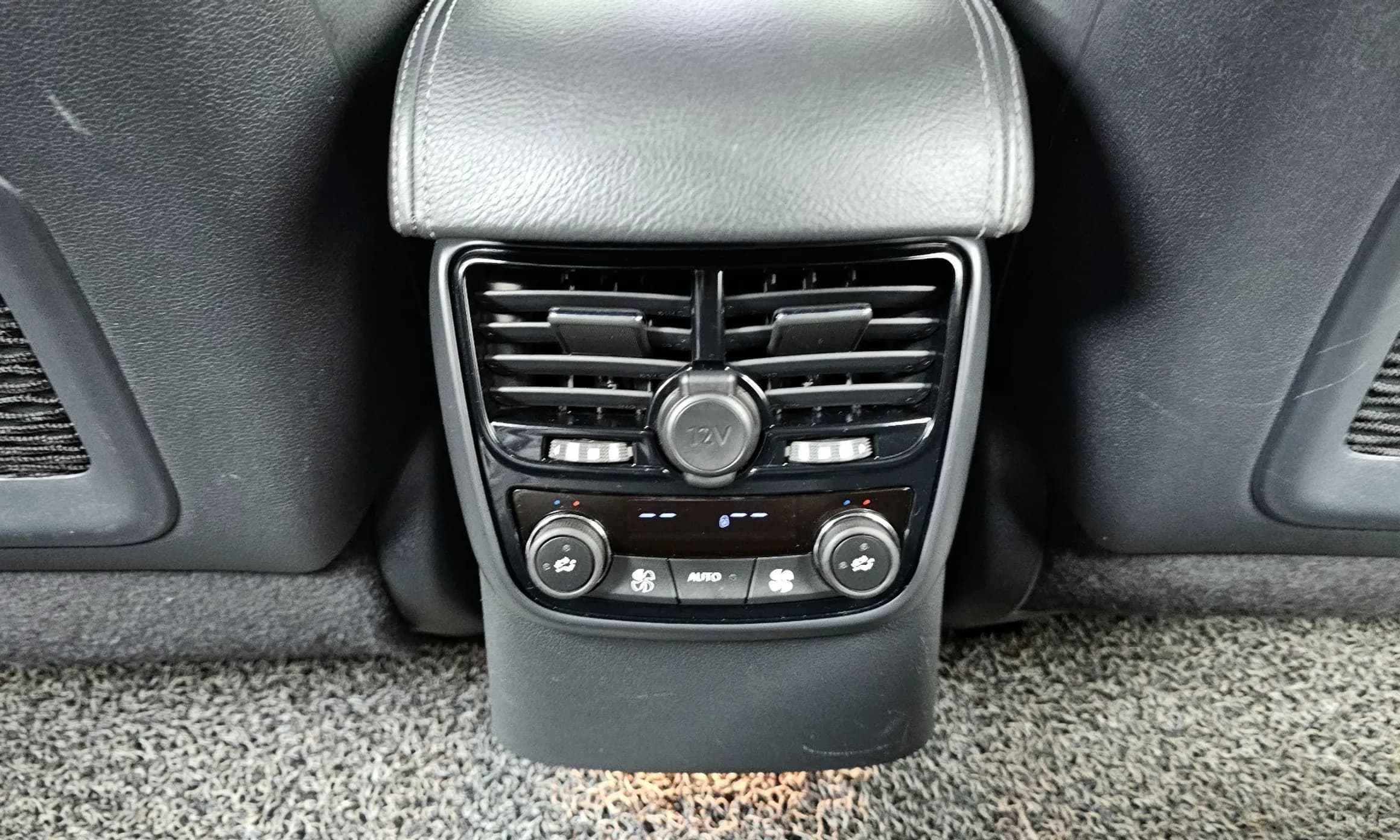 m1Bw200E2YqeygG33_dc2:507