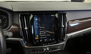 S90
