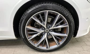 S90