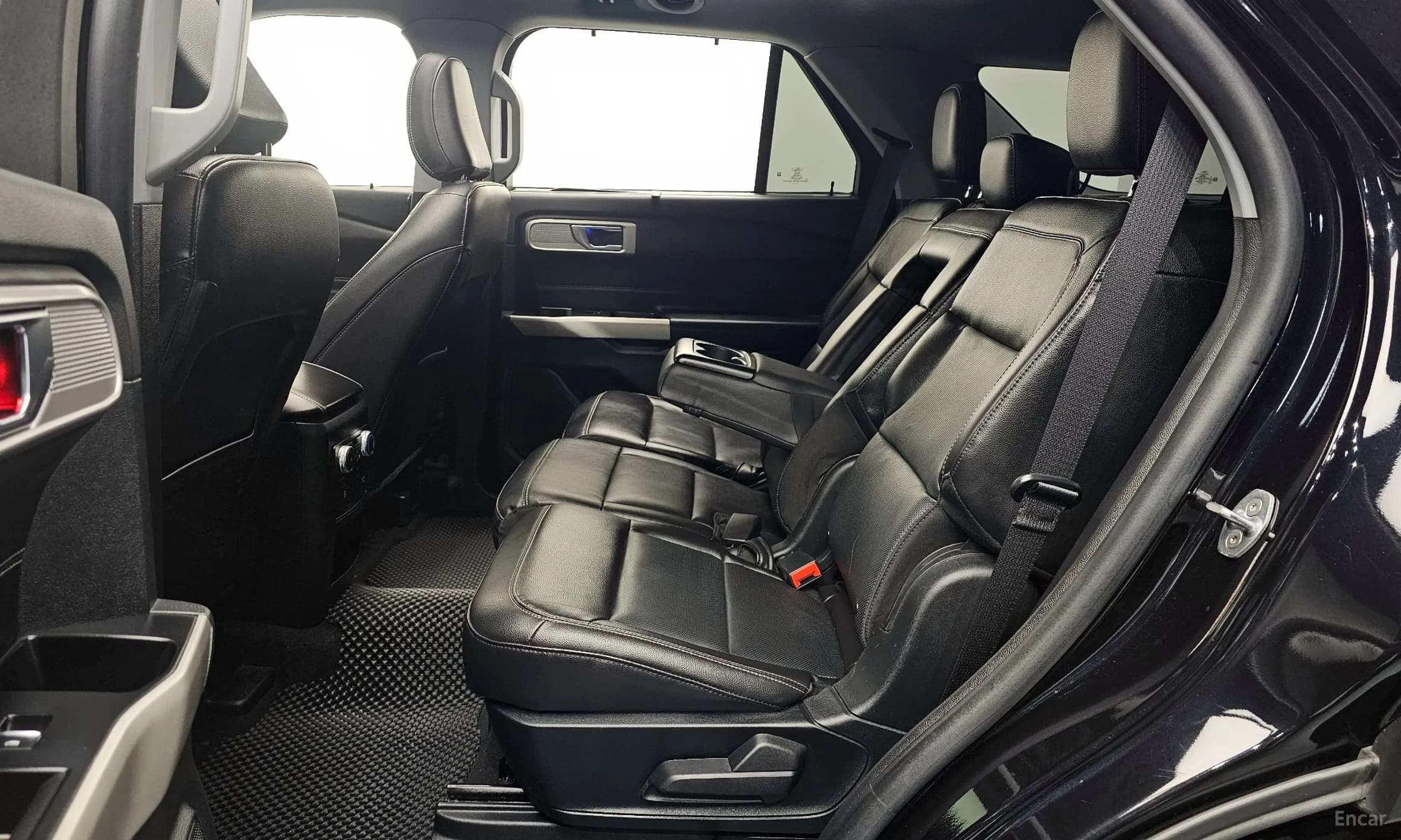 Explorer 6th Generation