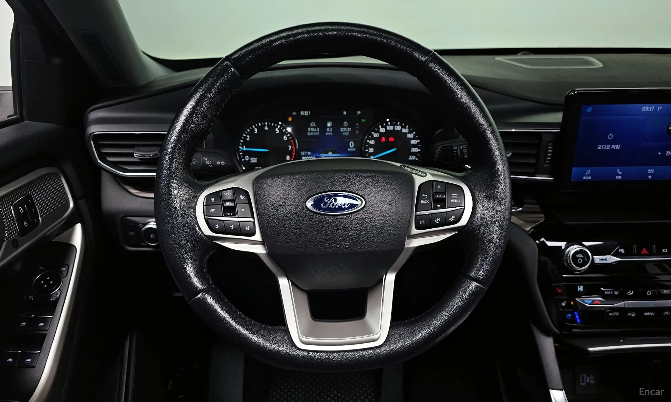 Explorer 6th Generation