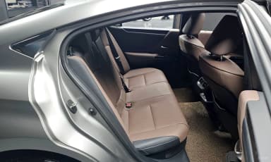 ES300h 7th Generation