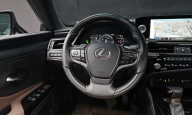 ES300h 7th Generation