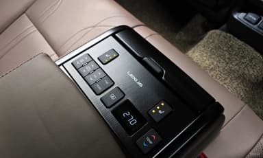 ES300h 7th Generation