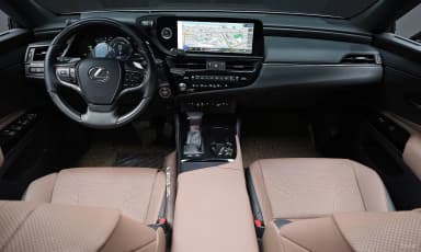 ES300h 7th Generation