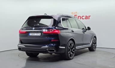 X7 (G07)