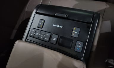 ES300h 7th Generation