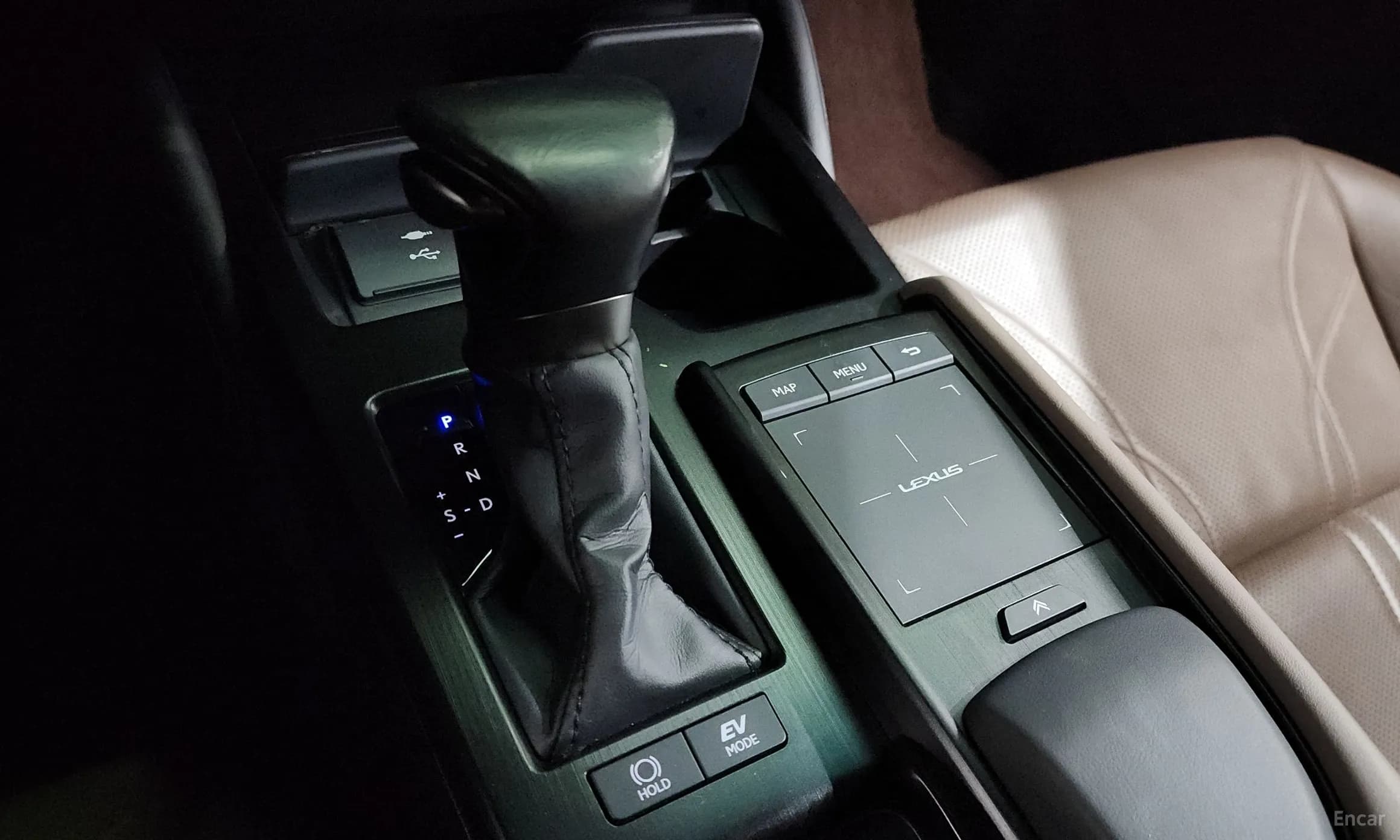 ES300h 7th Generation