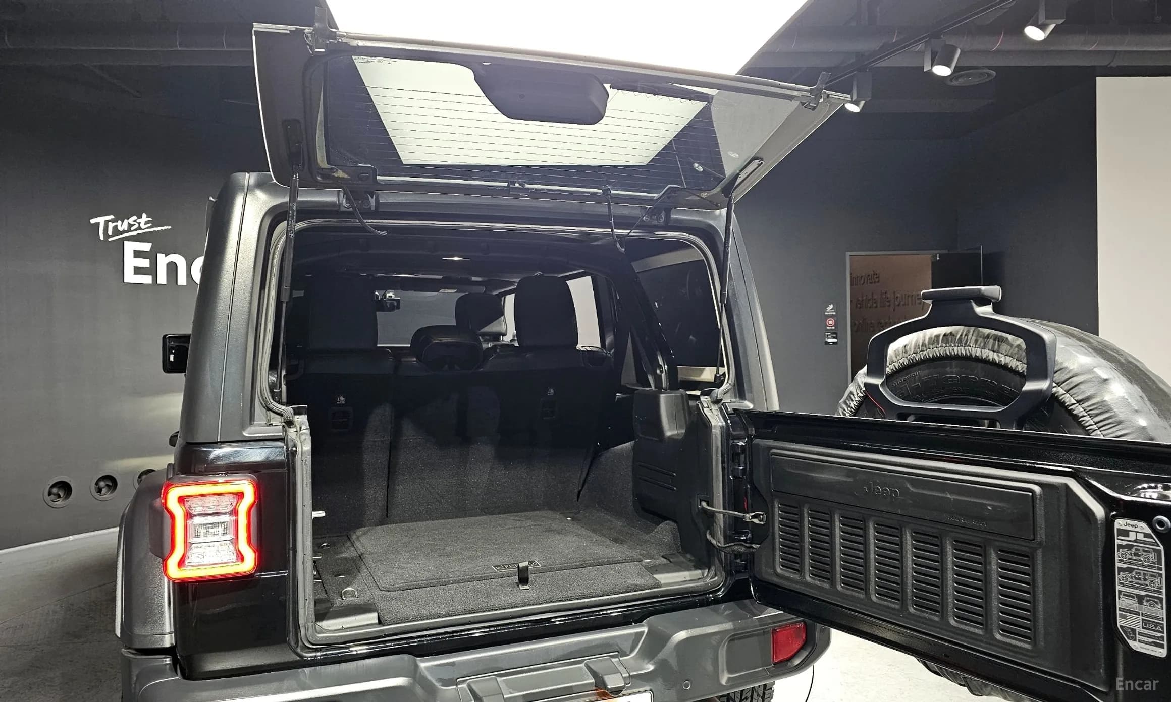 Wrangler (JL)