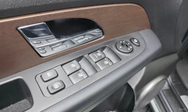 Rexton W
