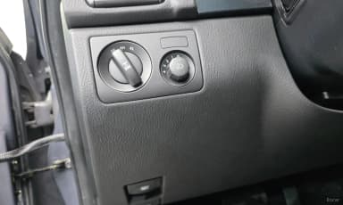 Rexton W