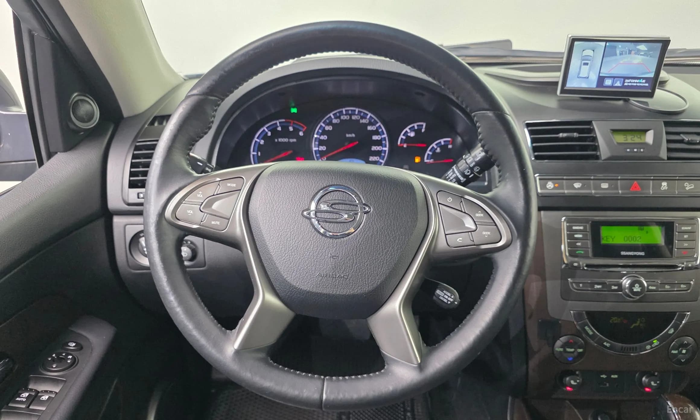 Rexton W