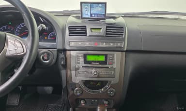 Rexton W