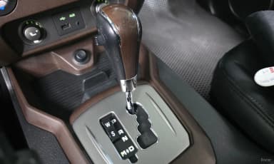Rexton W