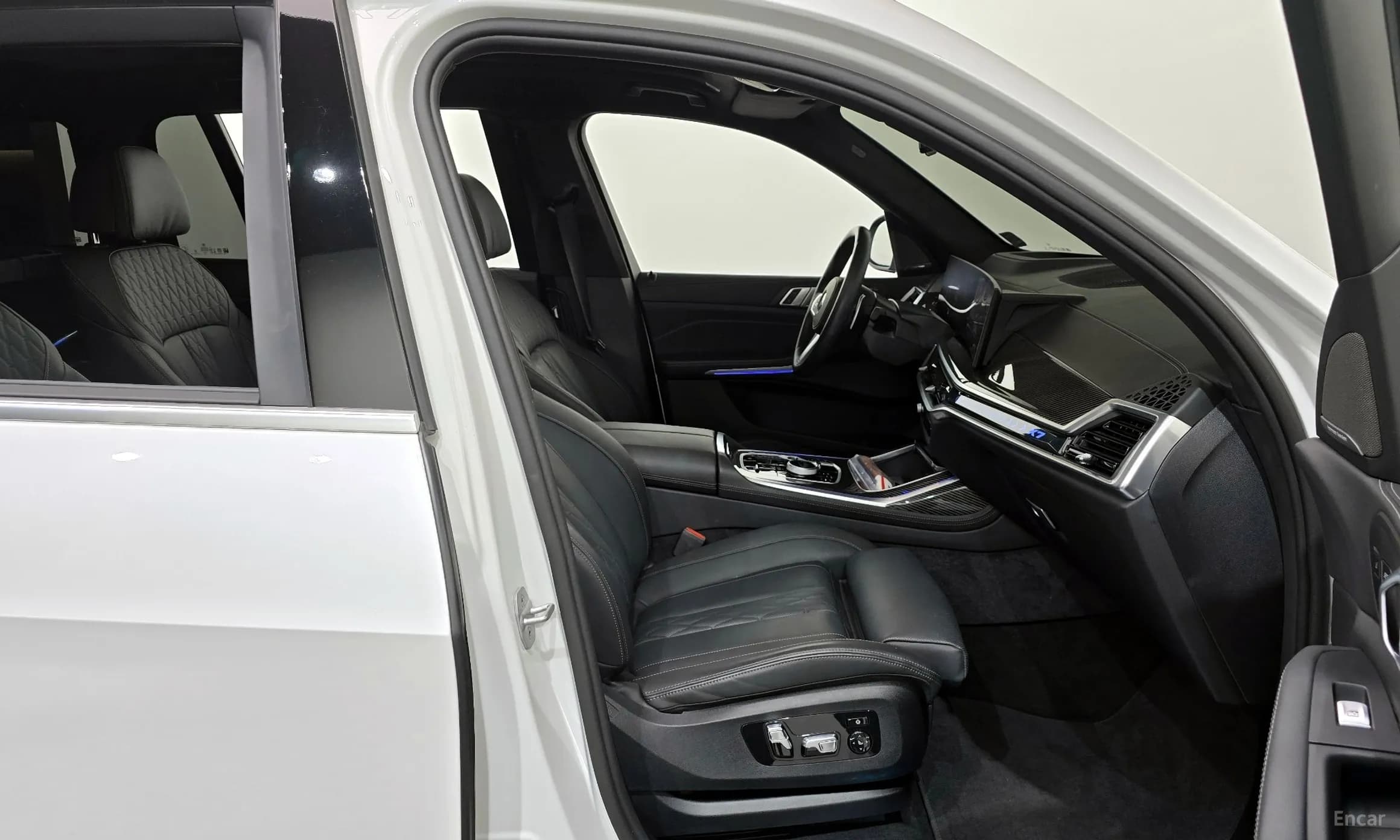 X7 (G07)