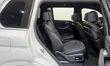 X7 (G07)