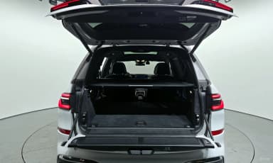 X7 (G07)