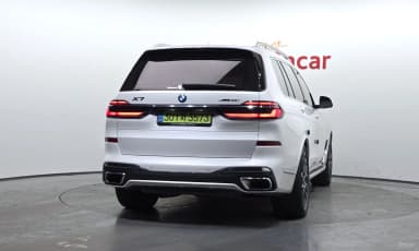 X7 (G07)