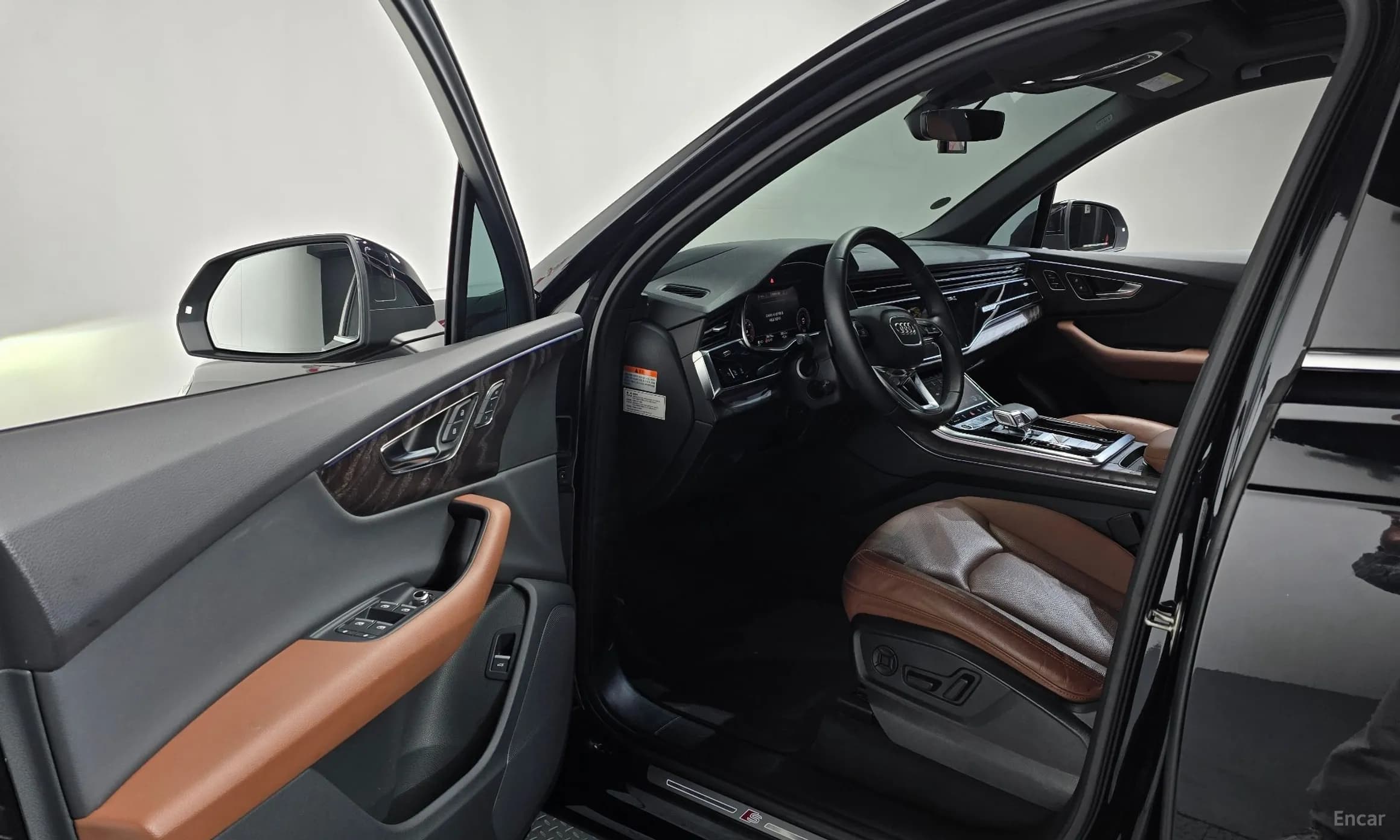 Q7 (4M)