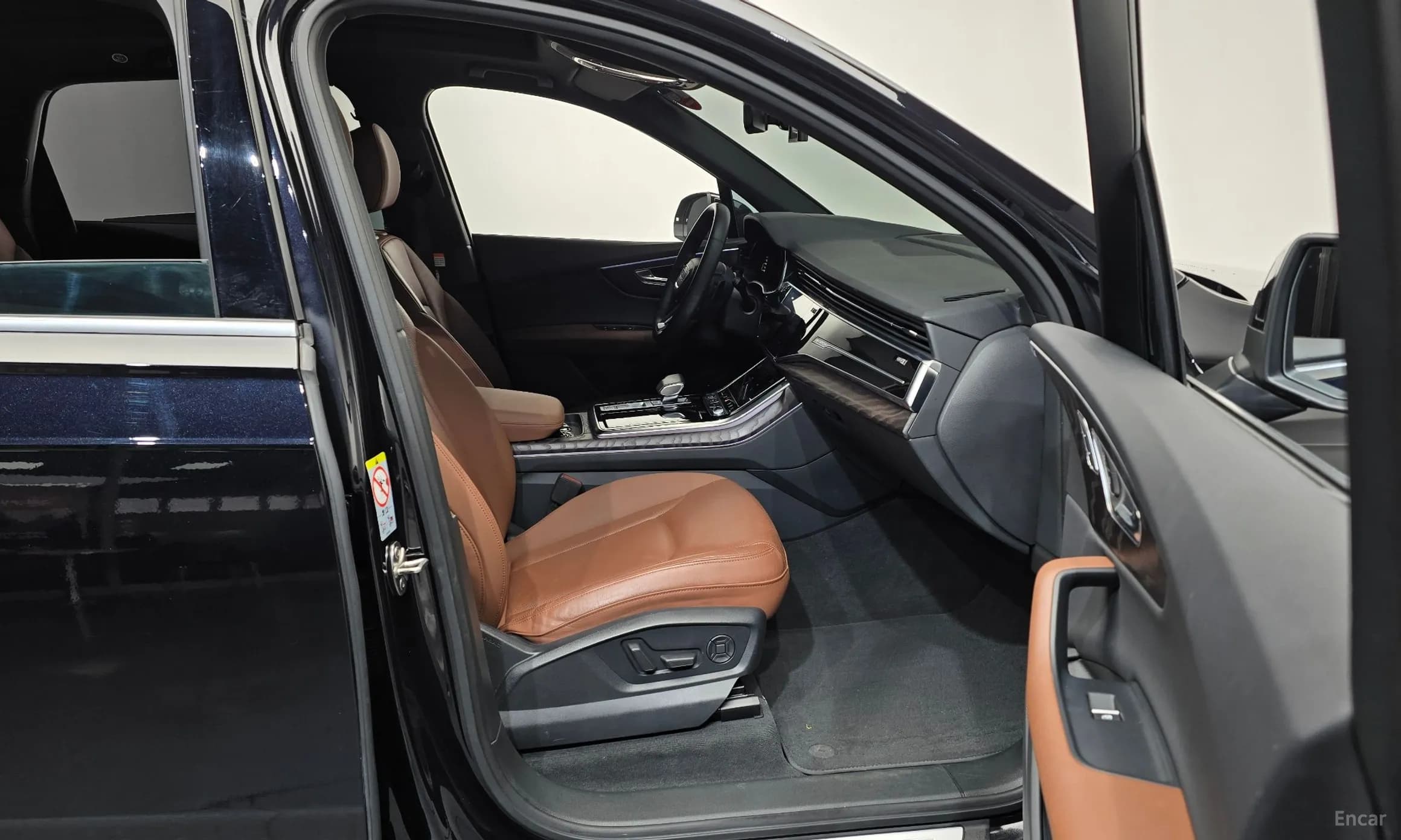 Q7 (4M)