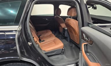 Q7 (4M)