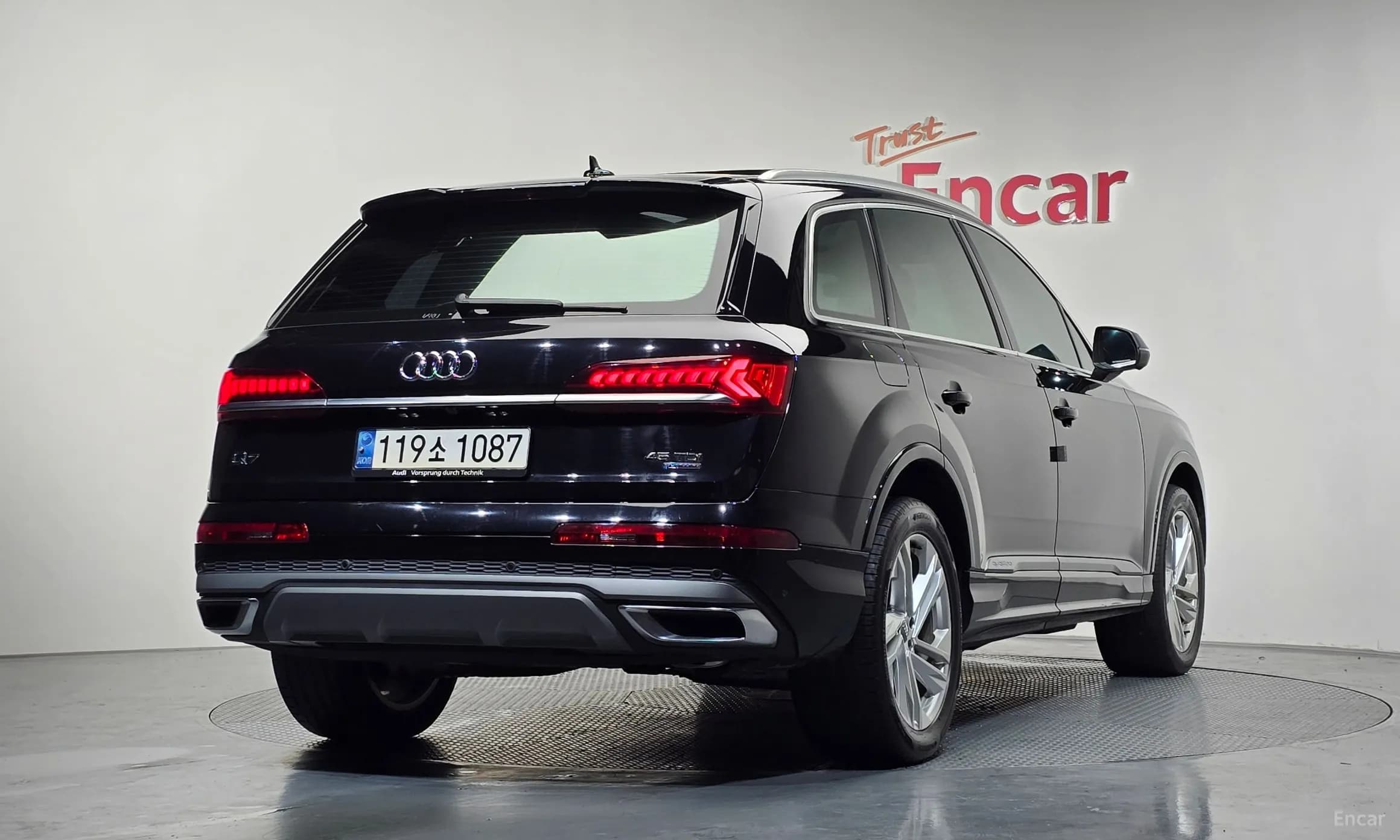Q7 (4M)