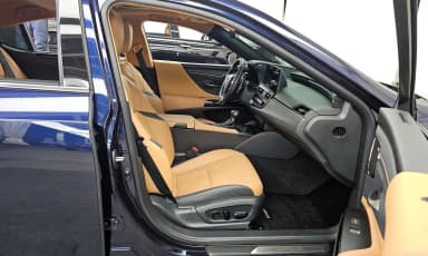 ES300h 7th Generation