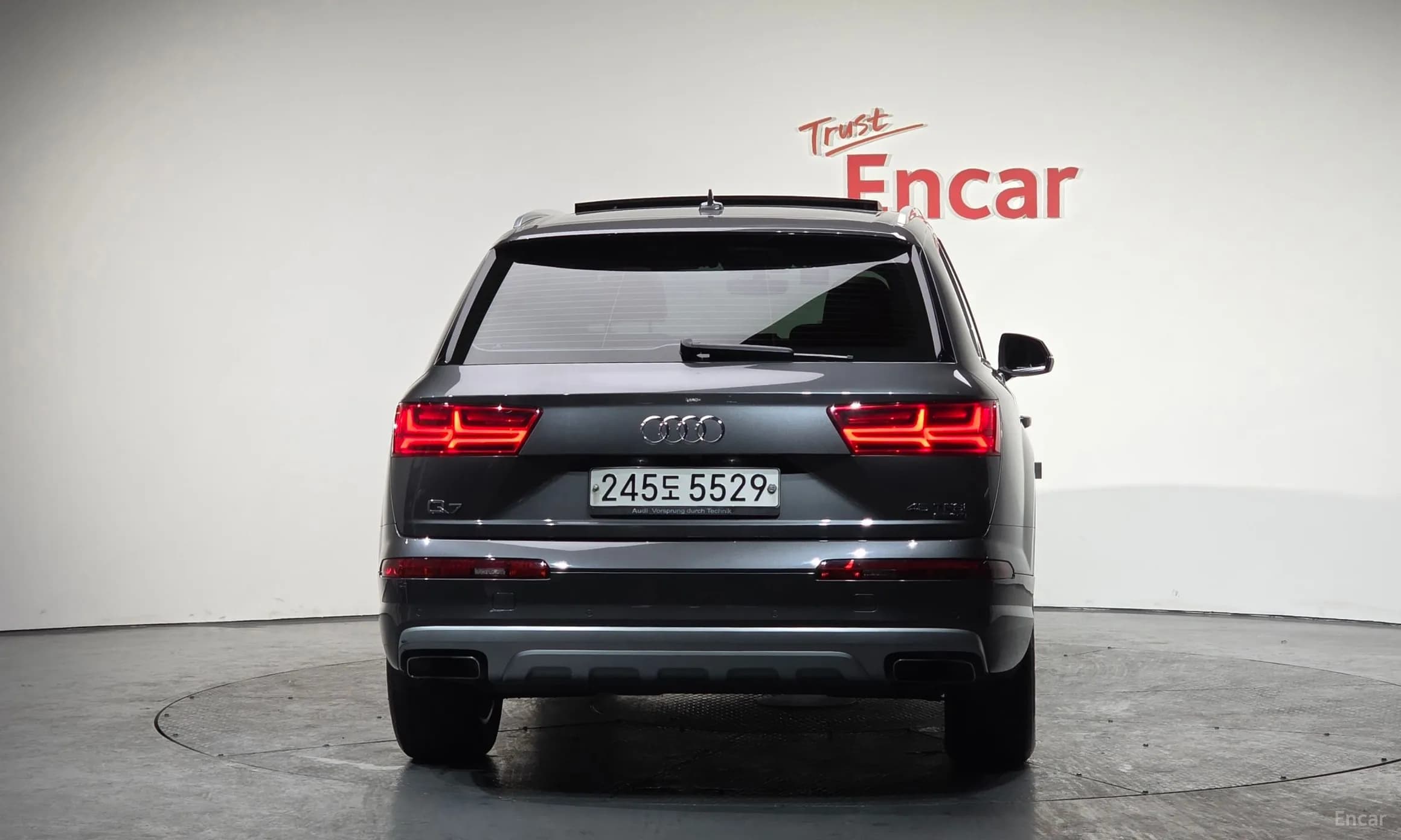 Q7 (4M)
